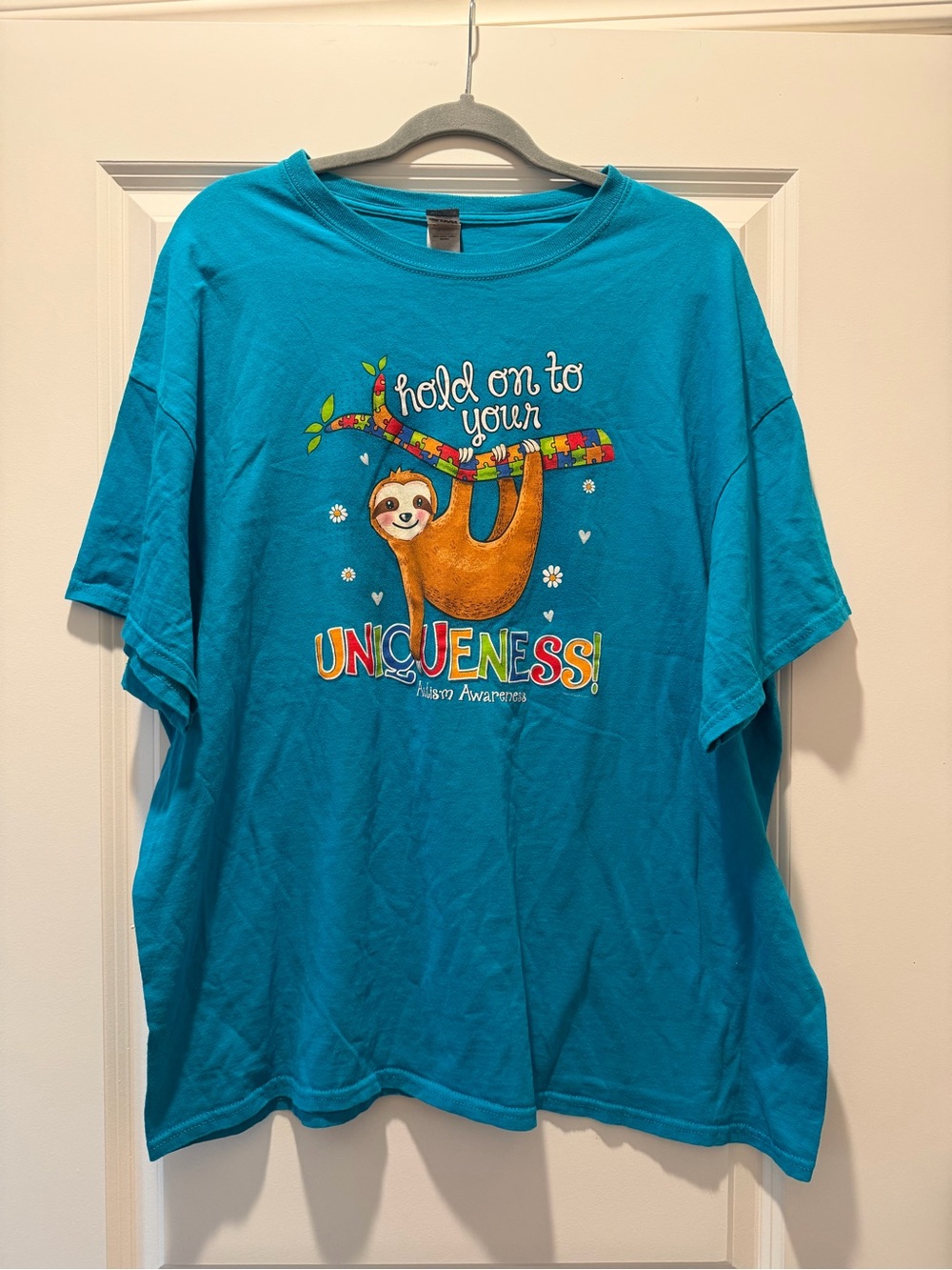 Gildan Turquoise Short Sleeve 'Hold On to Your Uniqueness' Sloth Tee